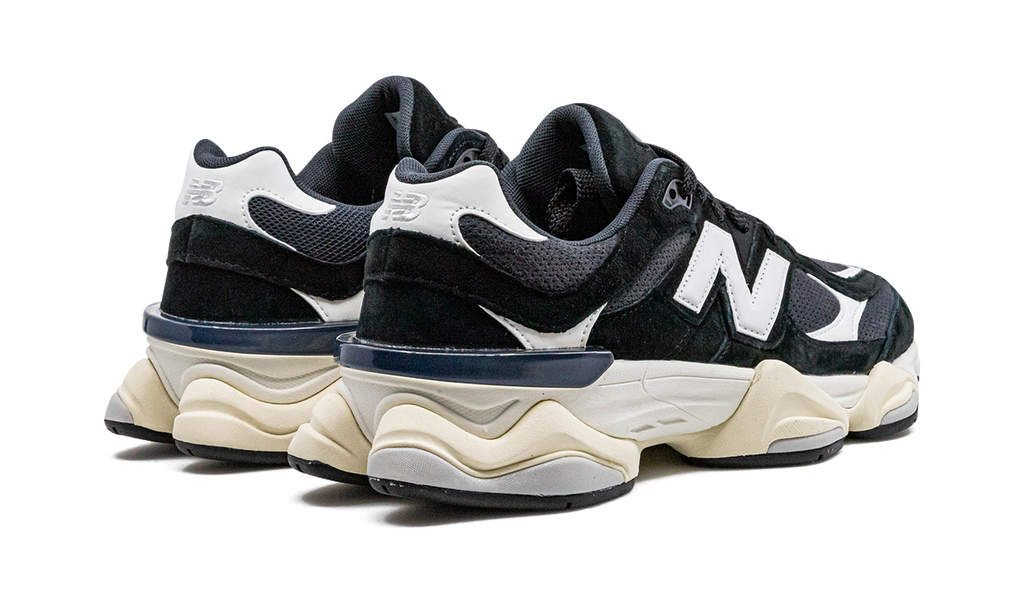 NB 9060 Black and White