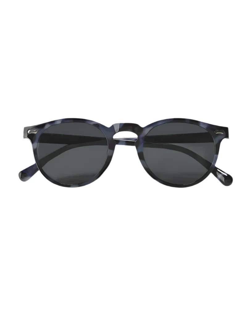 VENICE Timeless Elegance Sunglasses