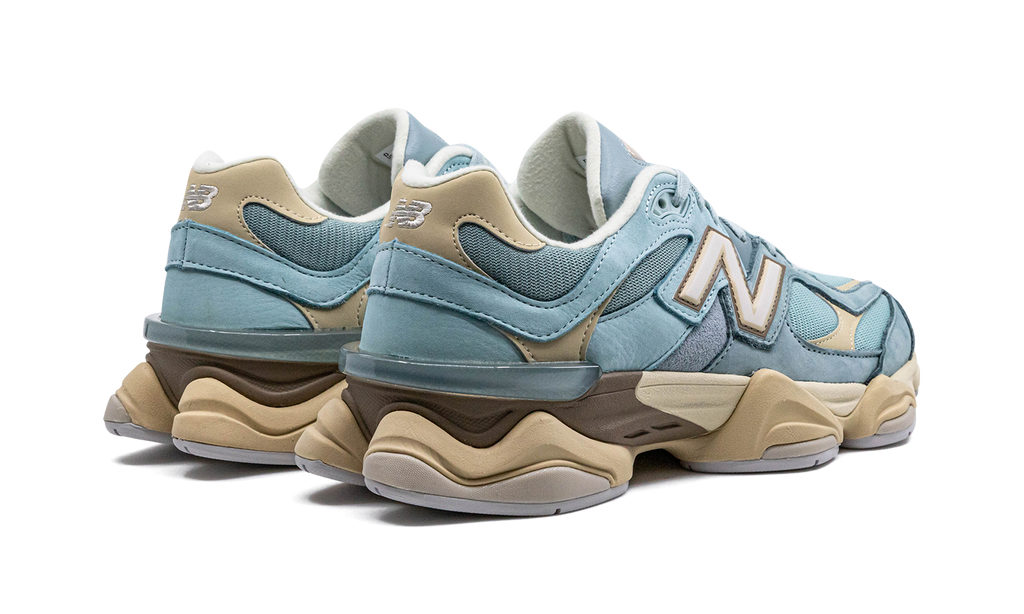 NB 9060 Blue Hazer