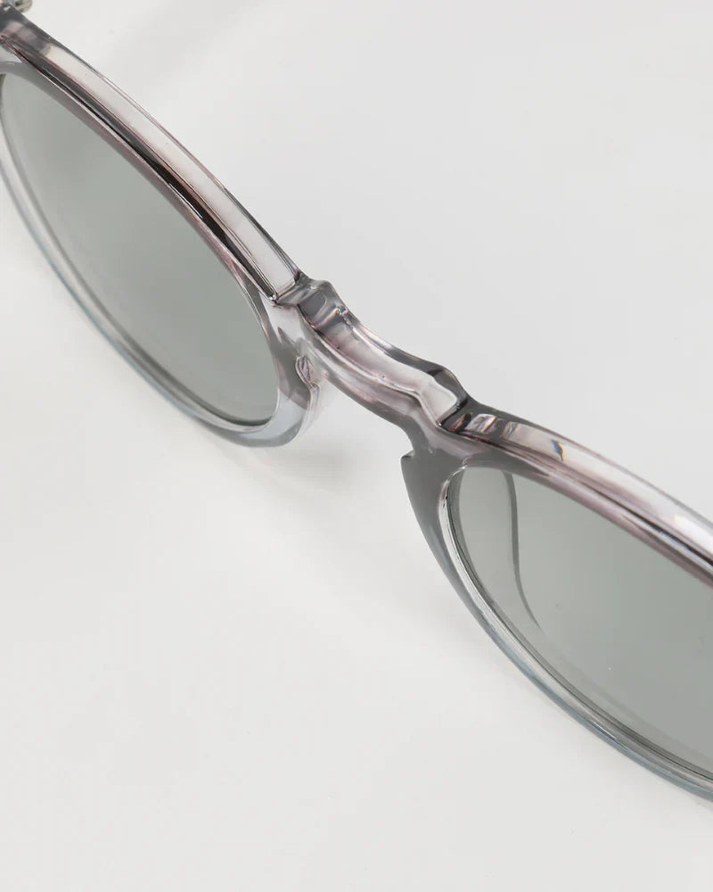 VENICE Timeless Elegance Sunglasses