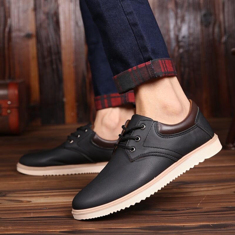Clevand Casual Leather Sneakers