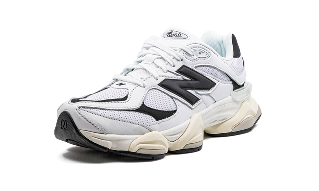 NB 9060 White and Black