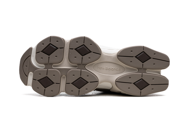 NB 9060 Mushroom Brown